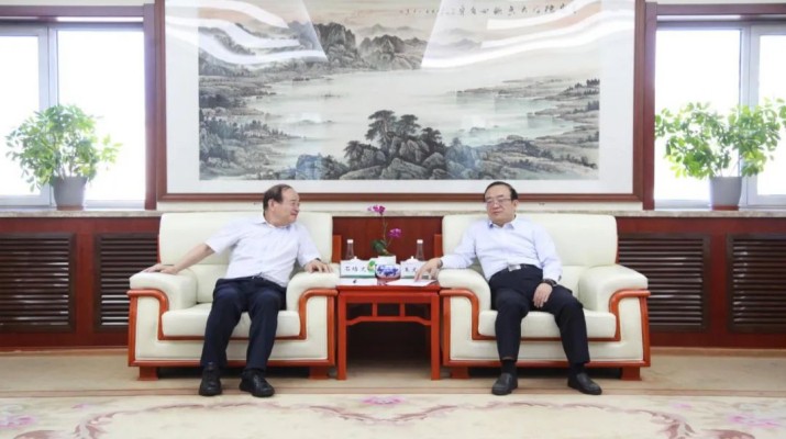 石培文董事長拜訪甘肅省農村信用社聯(lián)合社