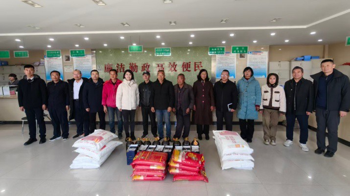 甘肅文旅集團(tuán)新增擴(kuò)圍結(jié)對(duì)干部赴慶陽合水縣開展關(guān)愛走訪慰問活動(dòng)